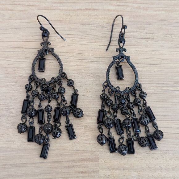 The Limited Black Metal and Burgundy Stones Dangle Earrings - Picture 3 of 4